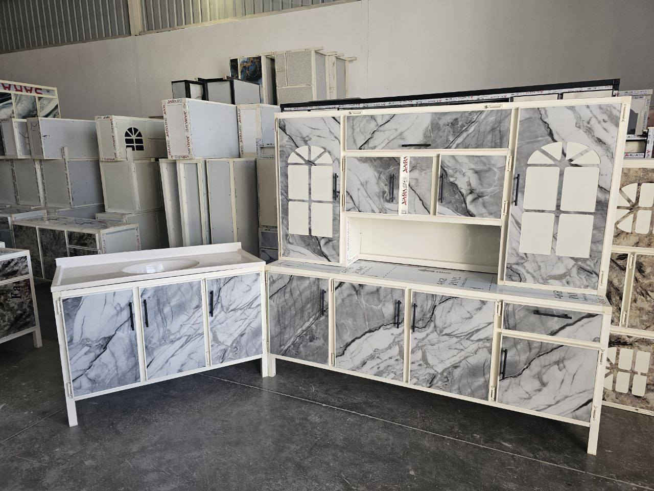 كاونتر مترين ارضي وملحق مع سنك متر و٢٠ مرمر . 
♥️السعر 300/ الف♥️

التوصيل🚚 مجاني 😍
35//ديالى
35/ السماوه+  الناصريه+  العماره


**إذا كنت صاحب هذا الإعلان وتريد حذفه لأي سبب، رجاءا أرسل رسالة إلى الدعم الفني**