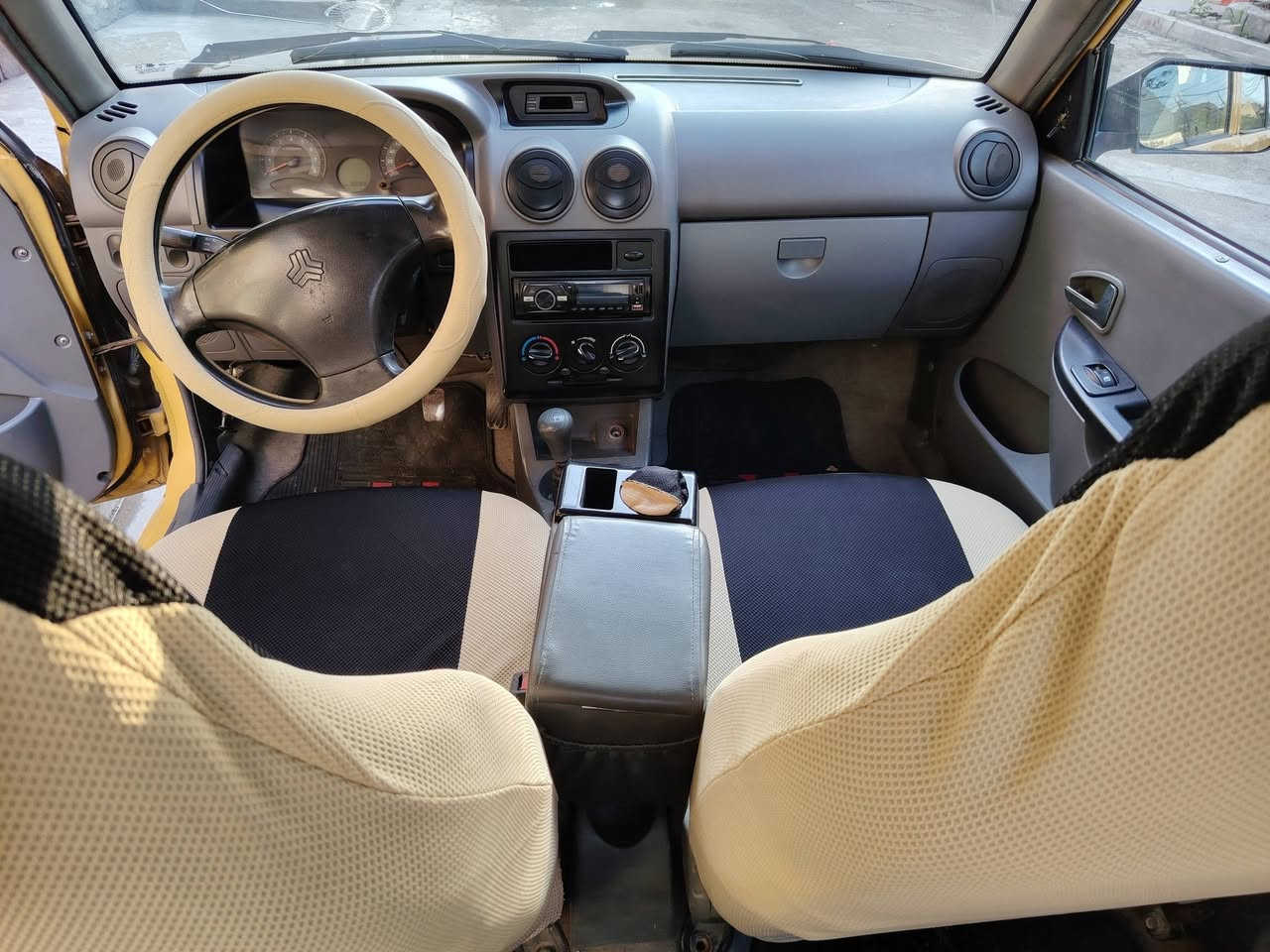 السلام عليكم
للبيع سايبا موديل 2015 ، رقم بغداد العنوان بغداد الجديدة
السعر ٣٧ ورقة

للاستفسار الاتصال على الرقم ***********
