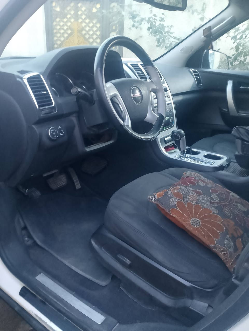 البيع جمسي أكاديا مديل 12 كفله ادوات كفله بدون كصه تبريد ثلج حدادي جديده كامل محرك كير كفله مكان سياره بصره سعرها 55 بيه مجال مراوس عادي ***********
