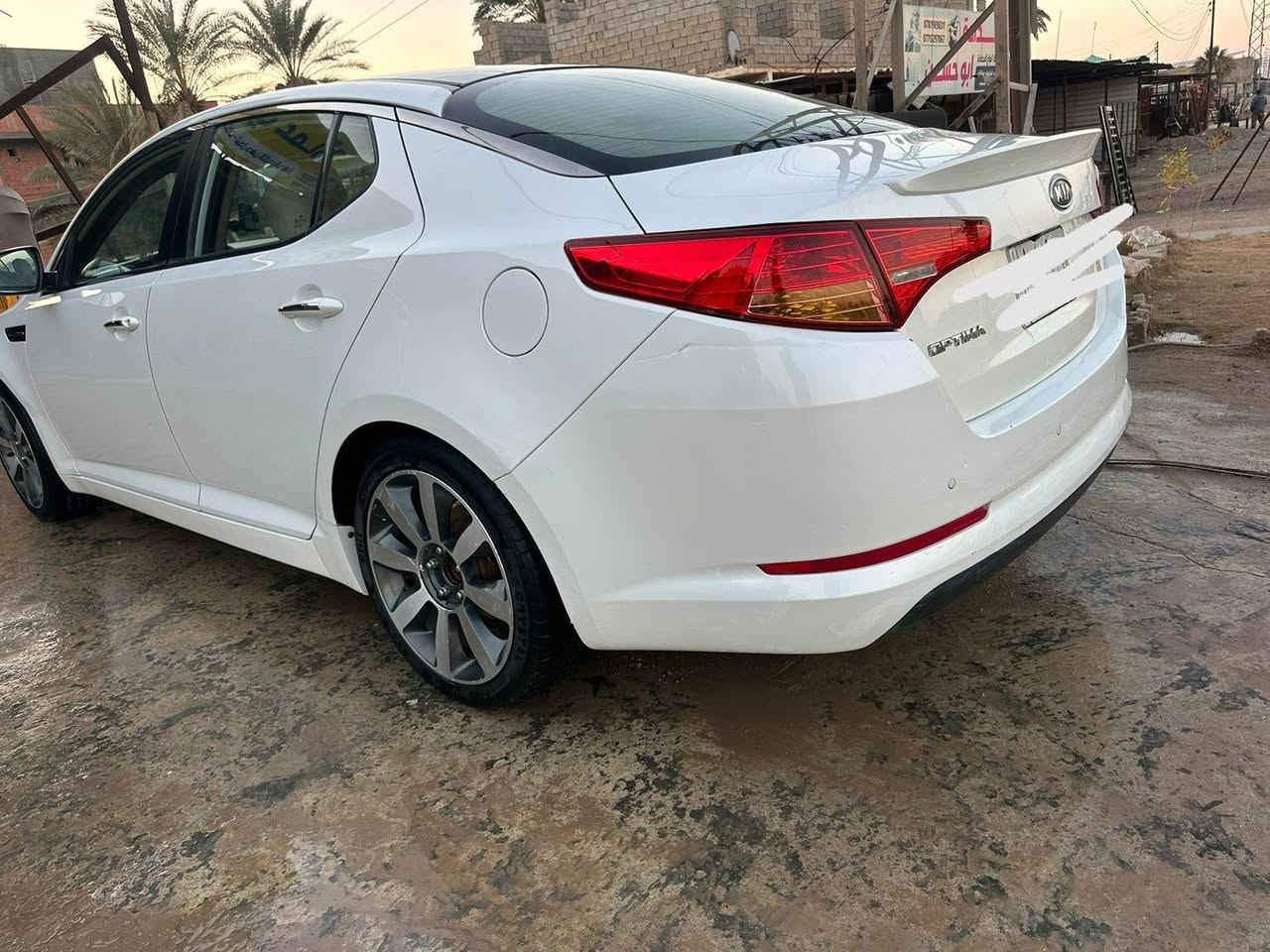 للبيع كيا اوبتما 12 خليجي محرك  2000 فول سياره مقفوله رقم بغداد ***********
