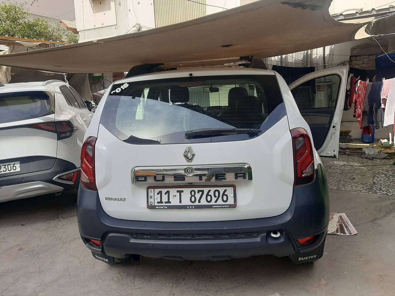 السلام عليكم للبيع
رسنو دايستر 2018مكينه 2000 المرغوب كير ATكير مكينه مكفوله تبريد تدفئه بيه منضومة غاز انسه دوانز مكفوله من الصبغ بيه فقط بارد بلجاملغات الاماميه وشخط بلجاملغ الخلفي سنويه لحد2030 رقم بغداد الجديد هزه عارضه 100$ بيه مجال قليل مكاني بغداد ماشيه 61 
***********وتساب
