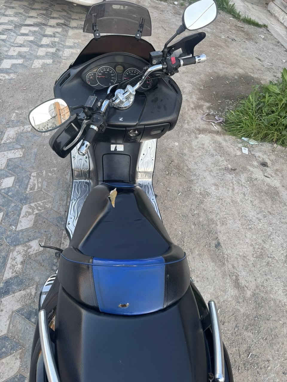 سلام عليكم فورزه 0 8 دراجه عميه بلاديه بدون كير يعني وتماتيك بلادي شلعه معدل فول ليت عالي ناصي حساس ستان فول ومكفول سعرهي 1250 بيهي مجال مكاني ديالى قرب مطعم سامان السياحي اي ستفسار اتصل ودلل وذا جاي من بغداد وري لحسنيه مال راشديه ***********
