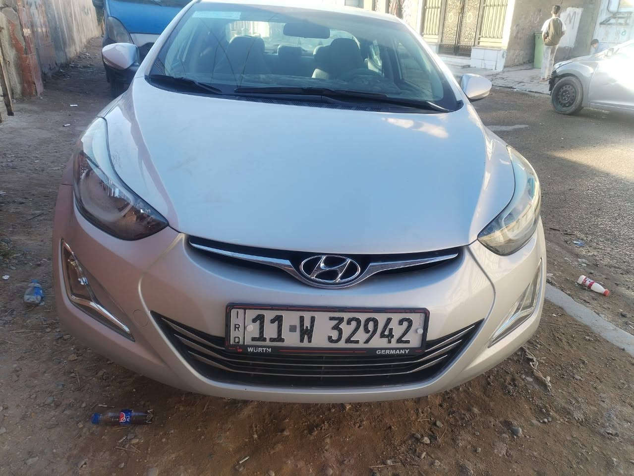 السلام عليكم النتره امريكيه رقم بغداد دولي...
بدون حادث وبدون ايرباك بجم كبس
السياره فول مواصفات يعني لمتد ....٢٠١٦
فتحه بصمه كشنات كهرباء جلد تدفى بل كشن
صدر امامي خلفي شادهن جدت تبريد تدفى
كير مكينه مكفولات يعني ماتصرف عليه
صور السياره مال امريكيا بل صور ...
ملاحظه ...
السياره هذا الون يجرد بيهه كلير صفحه 
اي سونار ايعجبك اخذه بدون حادث فقط 
كلير اني ابيع احزام ...حجم المكينة ٢٠٠٠
مكان السياره بغداد الشعب شارع الصحه 
السعر ١٠٥وبيهه مجال بصيط حك جيتك
***********
