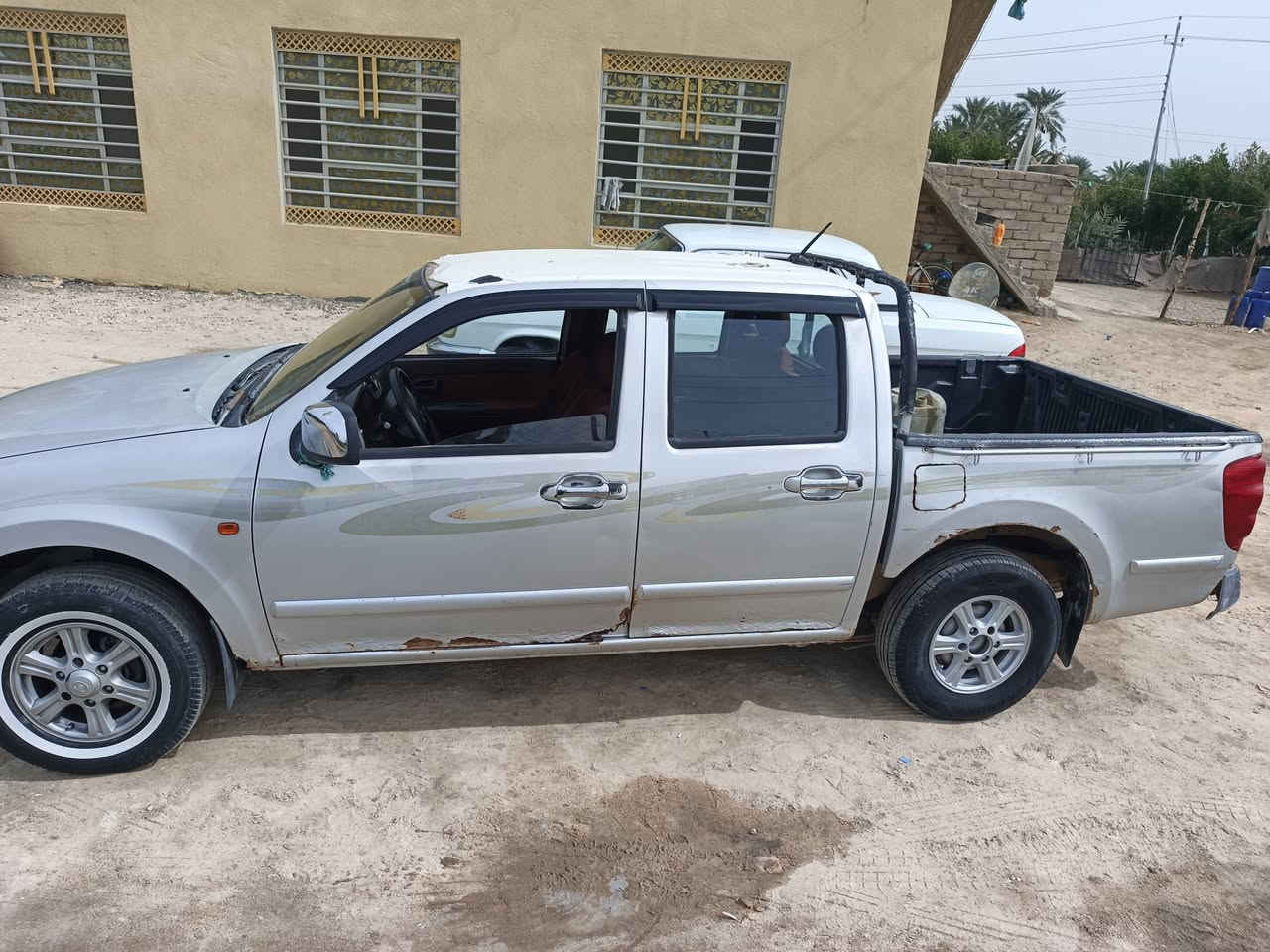 كريت للبيع كير عادي مكينه ابلاد شرط مكفوله من اضربه السياره شاصي مكفول تخم تاير سعر 40 بيها مجال ***********
