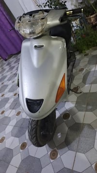 فراشه • ١٥٠ • قفل