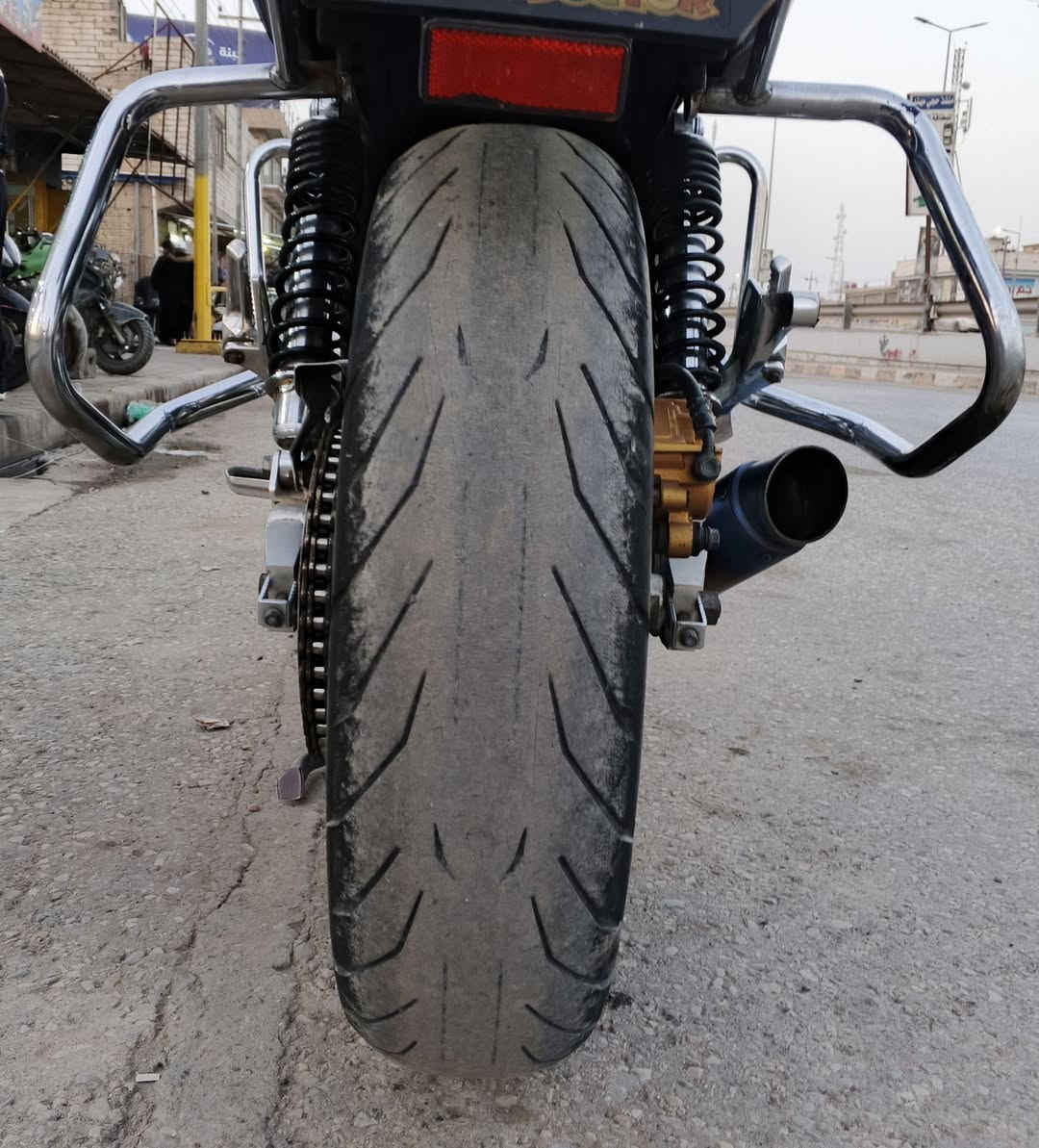 السلام عليكم شباب سيبي فور للبيع الدراجة نوزلات جيل ثاني (هايبر)
قبل اسبوع بدلت كازكت فقط بيها دراجة} للاستفسار *********** العنوان العمارة / ميسان
