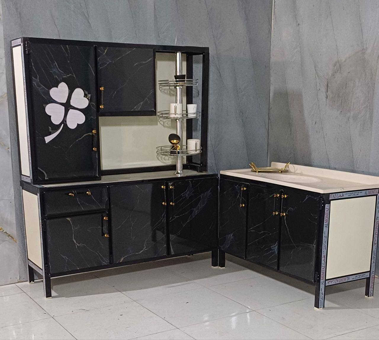 كاونتر. متر ونص 
أبو سلة.  
السنك متر وعشرين
المرمر صناعي


**إذا كنت صاحب هذا الإعلان وتريد حذفه لأي سبب، رجاءا أرسل رسالة إلى الدعم الفني**