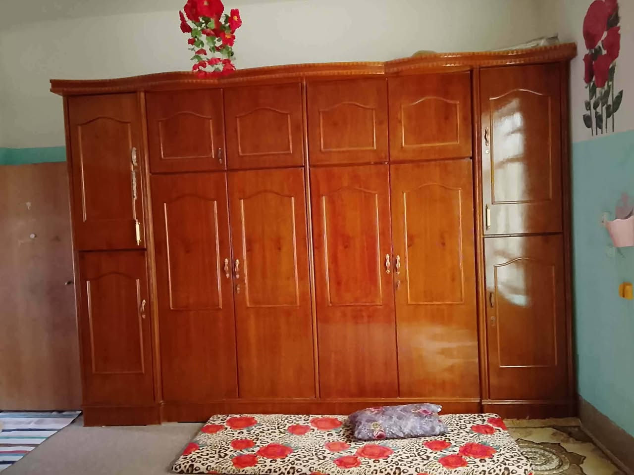 للبيع غرفه نوم سوكي سعر ٨٥٠ وبيه مجال ع خاص 
العنوان الحصي البعيفان قرب ثانويه الاهرام للبنات
*********** للإستفسار
