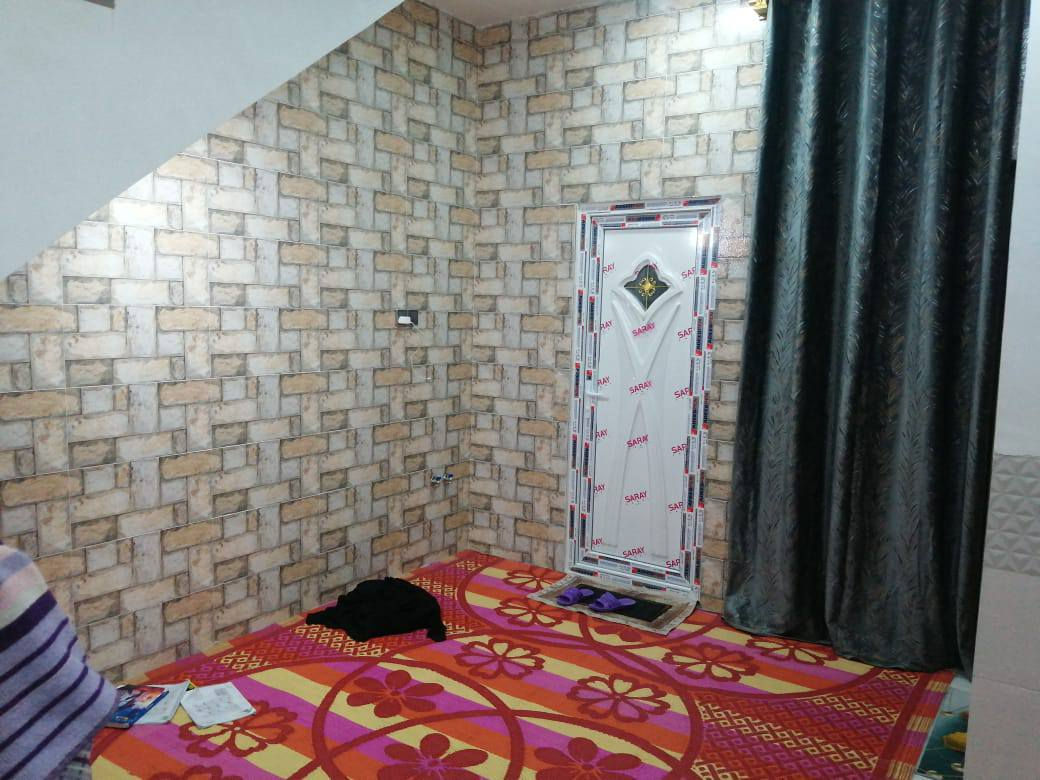 دار للبيع النجف الاشرف شارع علكم الشبلي مباشره المساحه الكليه 100مترمربع بناء طابوق نهروان شقل جناي ومرتب السعر 48مع المجال يحتوي على غرفه وصاله ومطبخ واستقبال وحمام داخل وخارج كاشي سيراميك صب كونكريت للاستفسار الاتصال او المراسله *********** بيع محتاج
