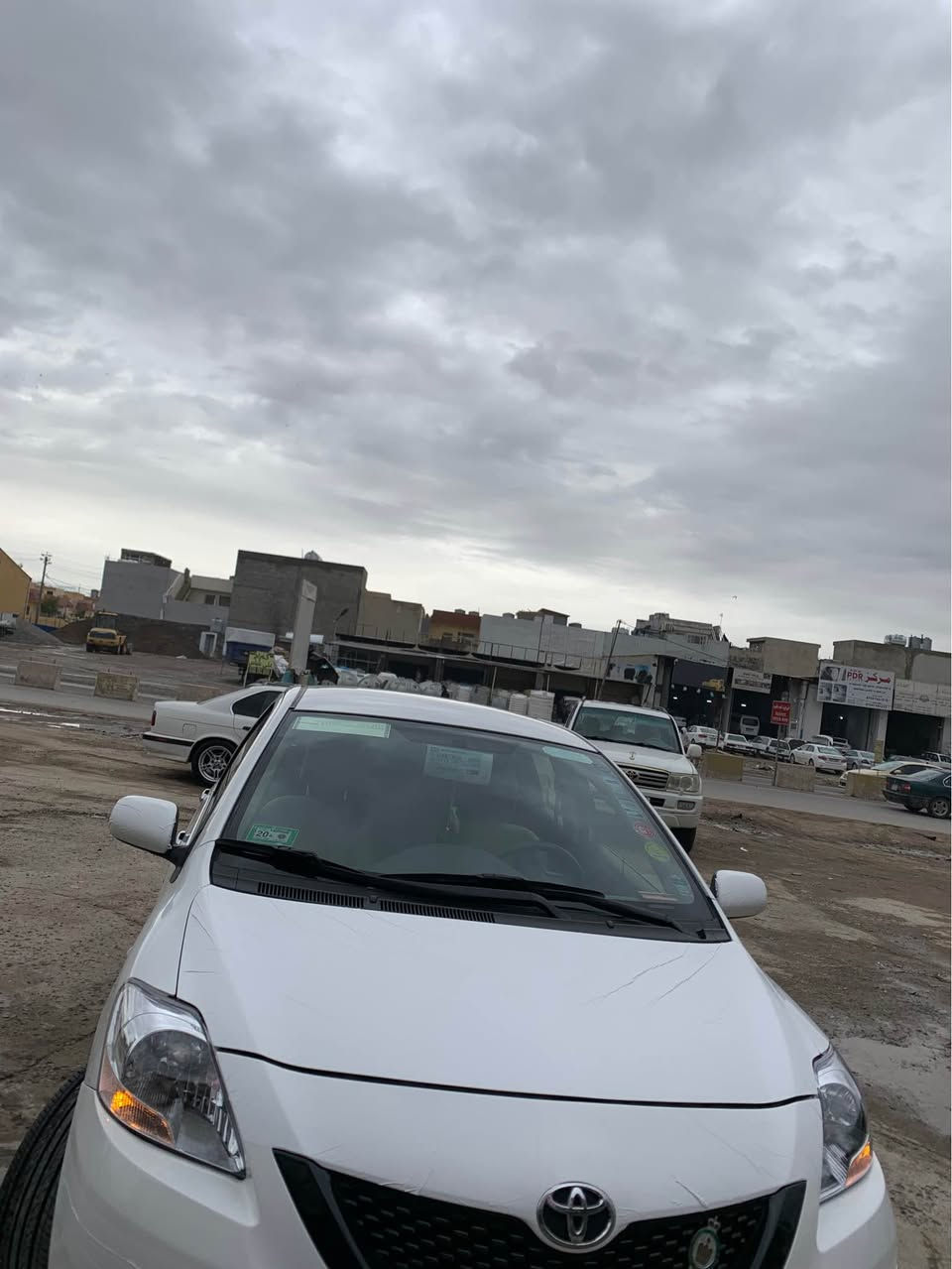 توێتا یارس 2013 مواسفات دەبل گیج ئیستاپ abc ١٧٧ هەزار هەقیقی ڕۆیشتوە دوو جێی بچوکی ساردە سەیارەکە تا بڵێی خاوێنە چوار تایەو ویلی نوێی لە ژێرە بۆ زانیاری زیاتر پەیوەندی بەم ژمارە بکە   ***********  شوین هەولیر أربيل, العراق
