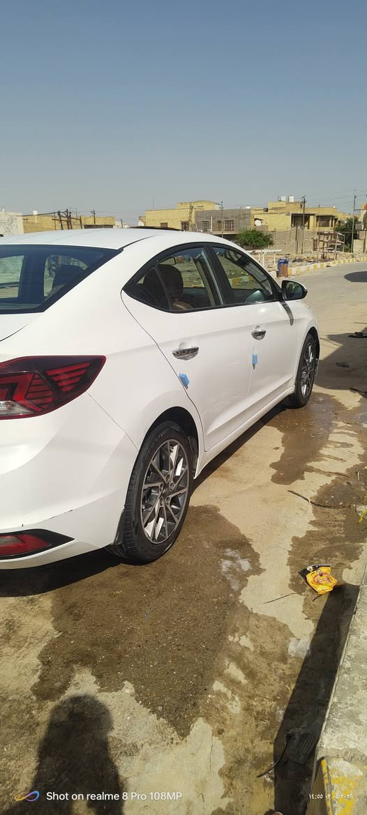 النترا 2020 خليجي فول مواصفات محرك 2000 دوش وضع شركة هوه والگير تبريد قطعتين لد امامي اشاير بالمري 
فتحة سقف
بصمة تشغيل 
بصمة ابواب 
اشاير ترحيب 
صندوق ذكي 
كشنات جلد 
اربعة انضمة قيادة sport  eco  smart  normal
رقم انگليزي مداور ثاني يوم تخم تاير جديد جاهزة السياره   سنوية لل 2030 ماشية 134
سونار مرفق بالصور السعر 150 
*********** بي واتساب
