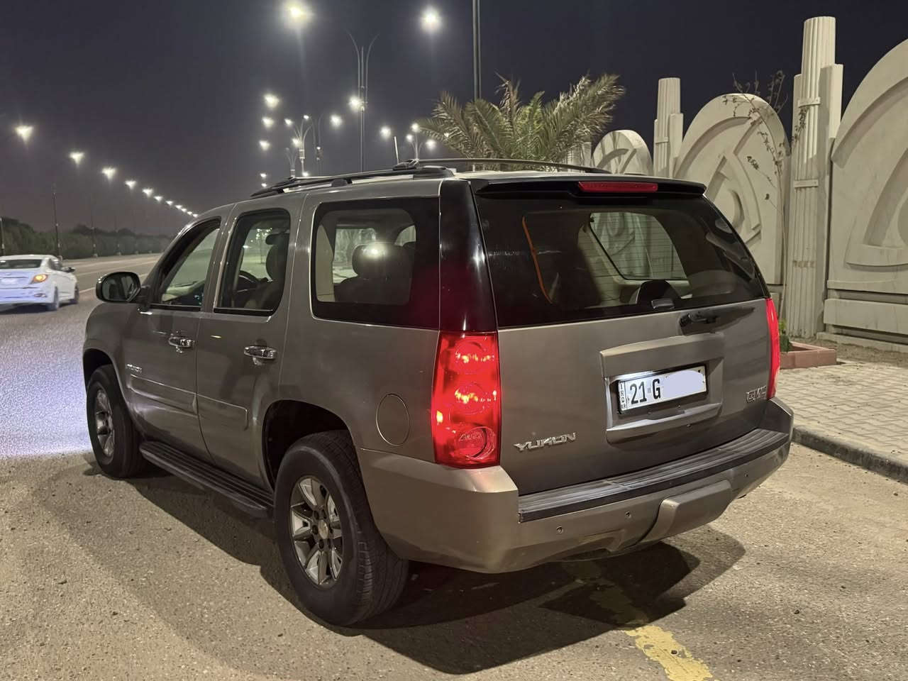 سلام عليكم البيع بوكن مديل 2007رقم انكليزي جهازة ما بيها كل نقص سيارة كلوب بلعينة مامشتغل وارد خليجي احلة من صور بيها مكانت صبغ معروف لون هاذ يجرد جمالية لاغير بدون اي حادث الف ماذب عليها تخم تاير جديد تحويل مباشر 
السعر 164شراي ينتصل مناسبة مكاني بلبصرة 
رقمي ***********
