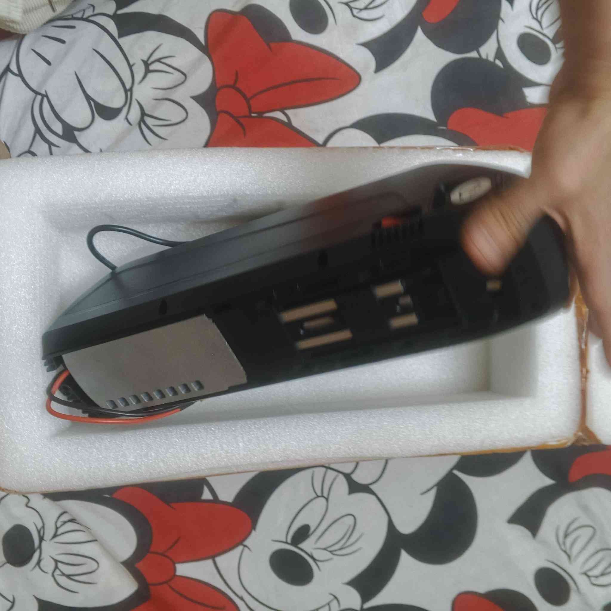 اخوان بطاريه جديده وشغاله وثقيله مع الشاحنه جونه بيه سعر


**إذا كنت صاحب هذا الإعلان وتريد حذفه لأي سبب، رجاءا أرسل رسالة إلى الدعم الفني**