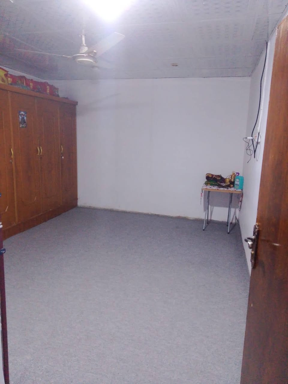 أسعد ألله أوقاتكم بكل خير ♦️
اللاستفسار ***********

توفر دار سكن للبيع
موقع راقي ☑️

المساحه 100م
على شارع تبليط 

جميع الخدمات متوفره
ماء + كهرباء + مدارس أهليه حكوميه كلش قريبه

محتويات البيت ⬇️
دوانيه
صاله
غرفه نوم
مطبخ
صحيات خارجي + داخلي

نوع العقار : طابو زراعي عراقي سند 25 

العنوان : أبي الخصيب طريق الوصطي قرب مدرسه طيور الخصيب

سعر 28 بي مجال السعر بلاش 

اللاستفسار ***********
