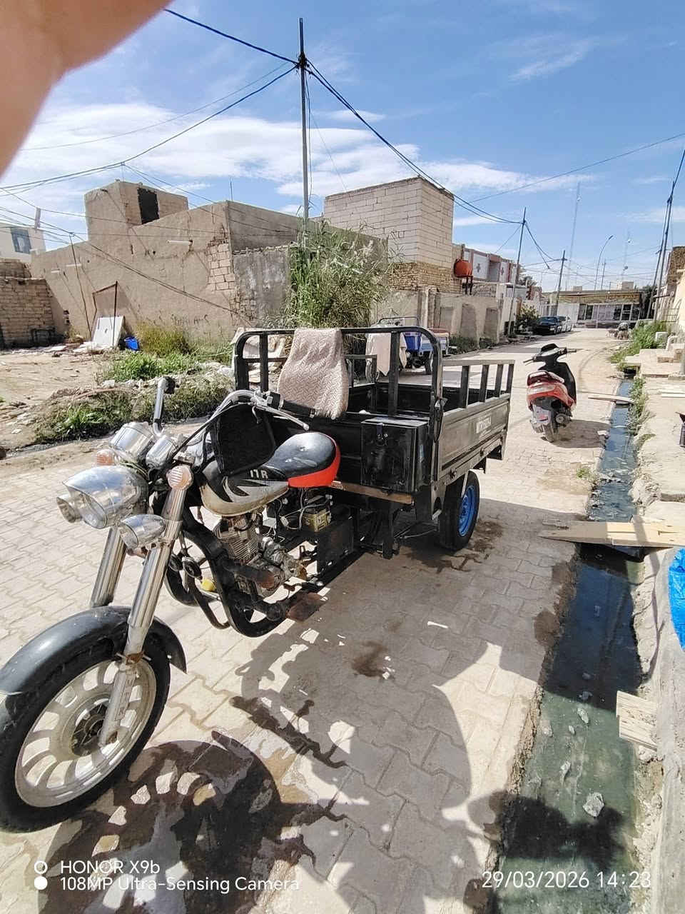 السلام عليكم ستوته امتي ار مديل 17
كلك. كلك. كلك. كلك
تعمير جديد بيها لحيم بركبه معمر 
الستوته حلوه ومرتبه ومربله ماذب عليها ربع انكر سويج وكبل لشارع 
السعر 700 وبيها مجال بسيط 
المكان مشخاب ناحيه القادسيه
***********
