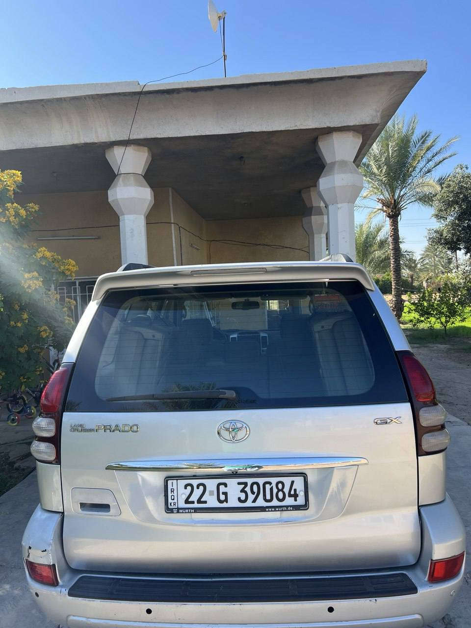 سعرر مناسب جداً ( بيع مستعجل )
السلام عليكم ورحمة الله وبركاته
للبيع تويوتا برادووو 2007 💯
مكفوله من الصبغ 
مواصفات GX 
لون رصاصي 
محرك كير خير من الله 
 محرك اربعه سلندر 
تخم تاير جديد 
صدر جديد 
رقم اربيل بأسمي تحويل ثاني يوم 
مكاني بغداد التاجي 
الخاص مفتوح
***********
