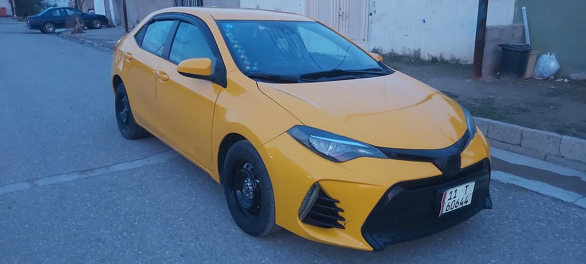 سلام عليكم كورلا للبيع موديل 2019 بيها جاملغ وبونيد طرف السكن وجاملغ الخلفي كذالك 3 قطع ضرر امريكا فقط سياره صبغ جديد رادار موجود نظام ايكو رقم جديد سنويه باسمنا  تريد وكالة تريد تحويل حاظر بيها دفتر بانزين بجم محدث se تخم تاير جديد سياره جاهزة على آخر حبايه السعر 142 وبيها مجال للطيبين مكاني كركوك 
هاتف / *********** /***********
