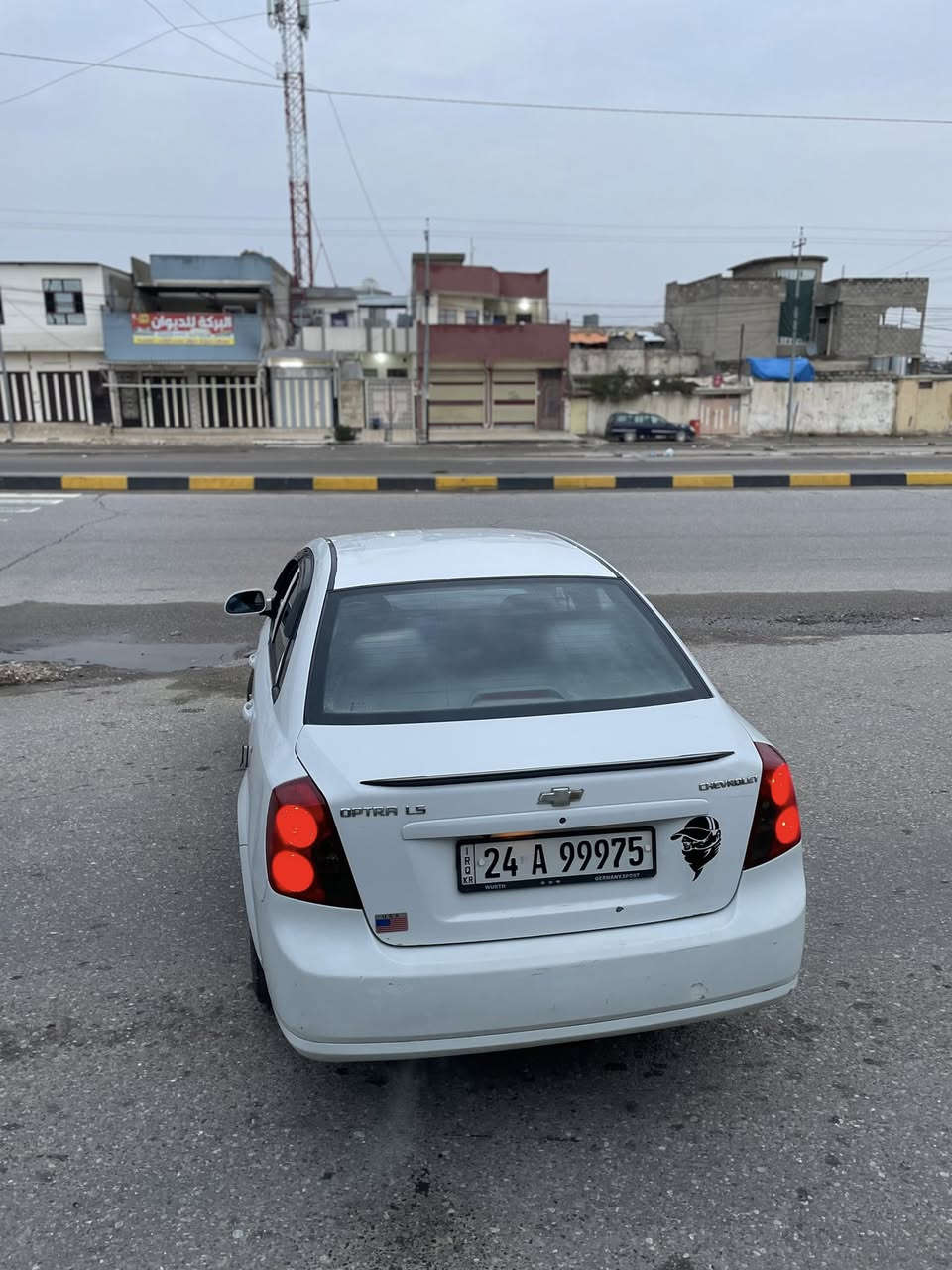 أوبترا
2012
كير محرك شرط 
كابون بانزين 
فول كير عادي 
تبريد 
بيها ثلاث قطع صبغ 
وسقف بي بارد 
68 ومجال 
سياره جاهزه 
***********
