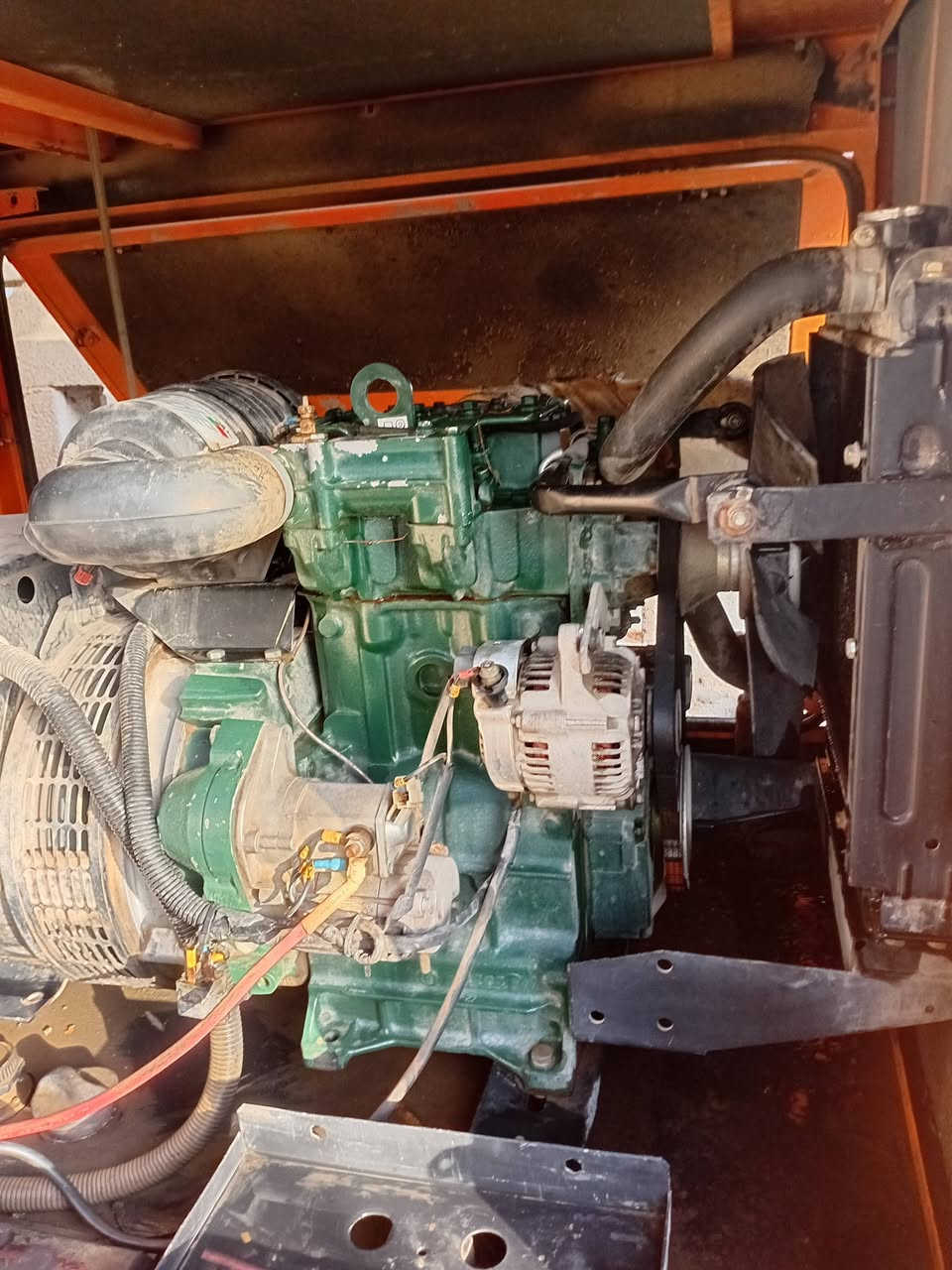 مولد لستر بتر انكليزي 11 Kv بلادي نضيف كلش تشغيل ذاتي ***********
