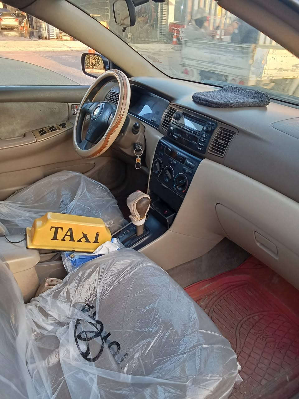 سلام عليكم كورلا 2008 كير محرك كفاله صدر جديد تايرات جديد تبريد شغال
سعر 88 
الانبار فلوجه 

***********
