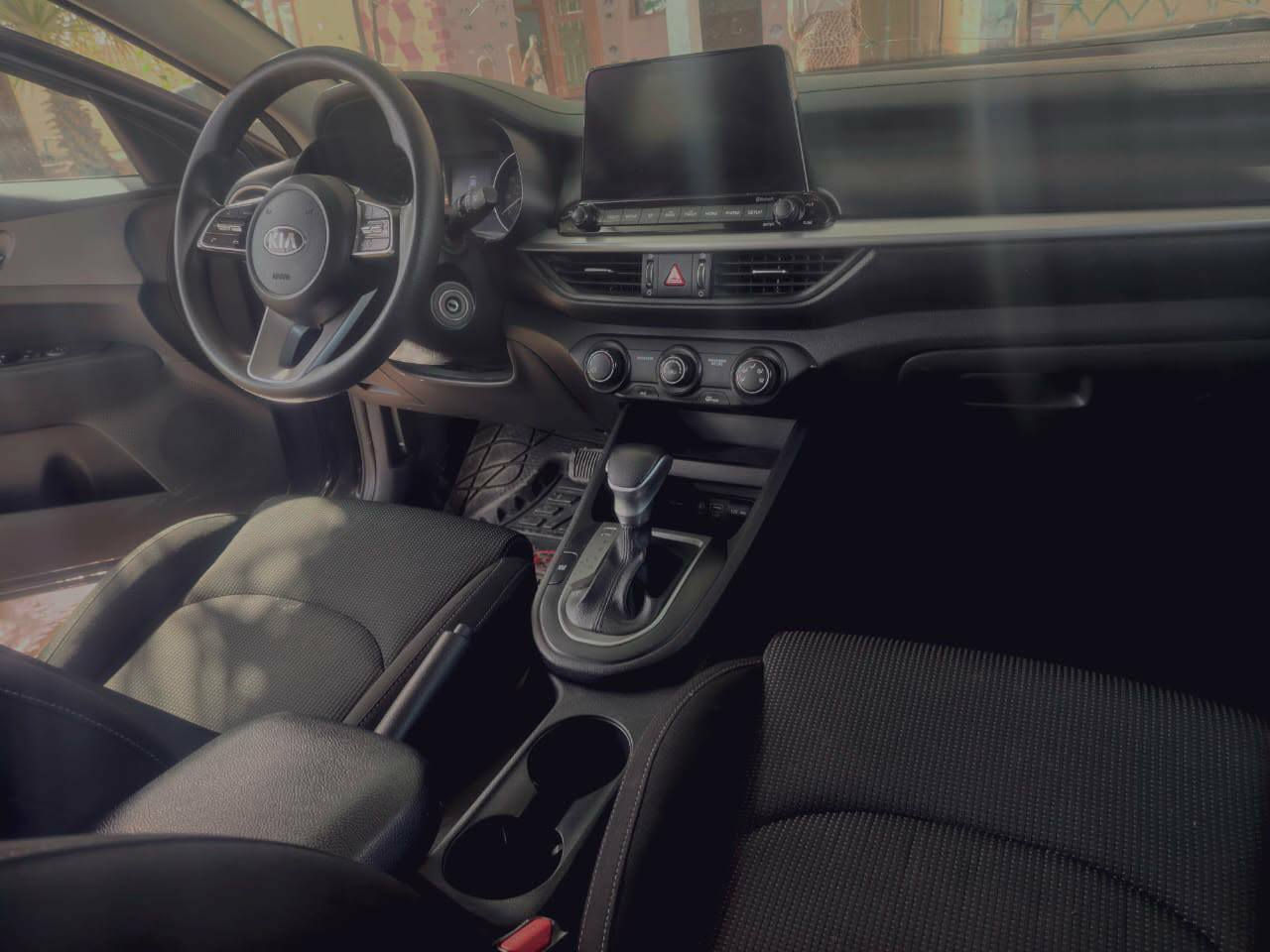 كيه فورتي موديل 2021
كيلن خالص بدون صبغ بارد بل جاملغ فقط
كير محرك بشرط 
تخم تواير 
صدر 
جاهزه للاخير 
حره منفيس
السعر 
اتصل وبيك خير ودلل 
***********

وضع شركه سياره بلاد
