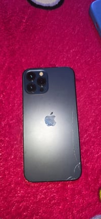 آيفون ١٢ برو ماكس • بطارية ٧٨ • سماعه جوه عطلانه