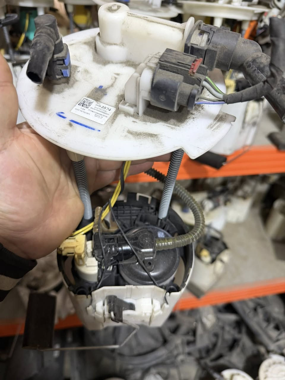 سلام وعليكم قاعده ماليبو  2025/2016كامله اصليه تفصيخ كصه شرط ضمان 65 الف واصله الك ***********
