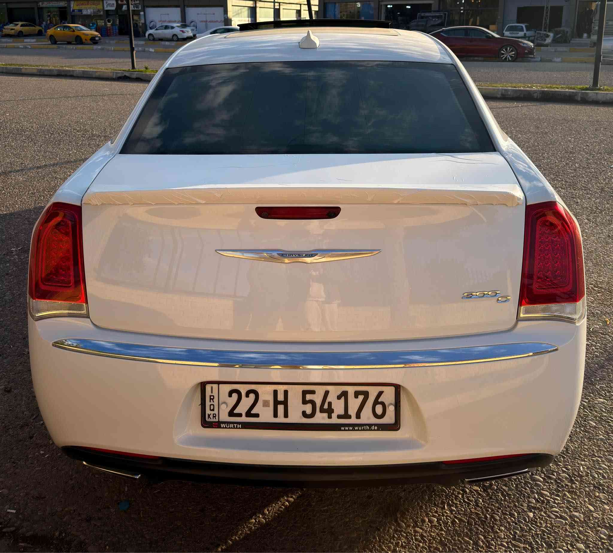 اوباما 2017
السعر 285 $$
عداد المسافة 72 الف mile 
حجم المحرك 6 سلندر (3.6L)
ايرباكاتهاا سليمه  100%
السياره بدون صبغ 
وبدون تعديل 
🔴 مواصفات C
داخل ابيض 
السياره بصمه
شاشه كبيره لمس
كشنات هيتر
كشنات جلد ابيض 
برده خلفيه كهربائيه 
مانع انزلاق+ABS
منافذ AUX+USB
حساسات خلفية+كاميرا
شاشة لمس
تحكمات استيرن
وبقية المواصفات المعروفةC
رقم أربيل سنويه جديد 🆕 ودفتر بانزين 
🔴 (العنوان/كركوك )
🔴 للاتصال/  *********** كركوك, العراق
