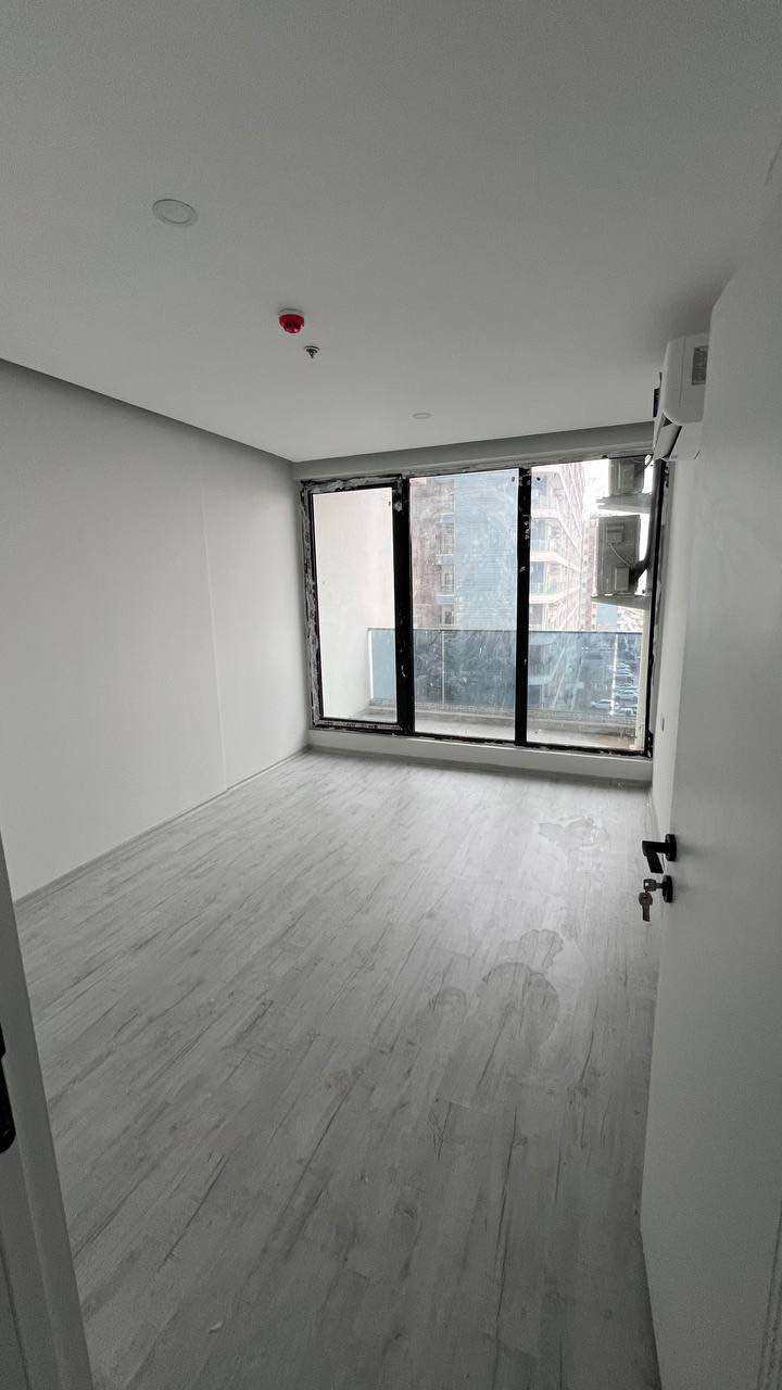 شقة للبيع مجمع رسن تاور 
مساحة 74متر ]•1+1
تتكون⤵️
غرفة وصالة اطلالة داخلية وخارجية
للتواصل 📞
***********
***********
***********
**************
في حال لم يتوافق العقار مع رغبتكم او لم يكن بقدر امكانيتكم زوروا موقعنا على تلكرام للتصفح على اكثر عدد من العقارات المتوفرة 
https://t.me/muhemenalkhalid
4دفاتر و25ورقه وقابل للتفاوض أربيل, العراق
