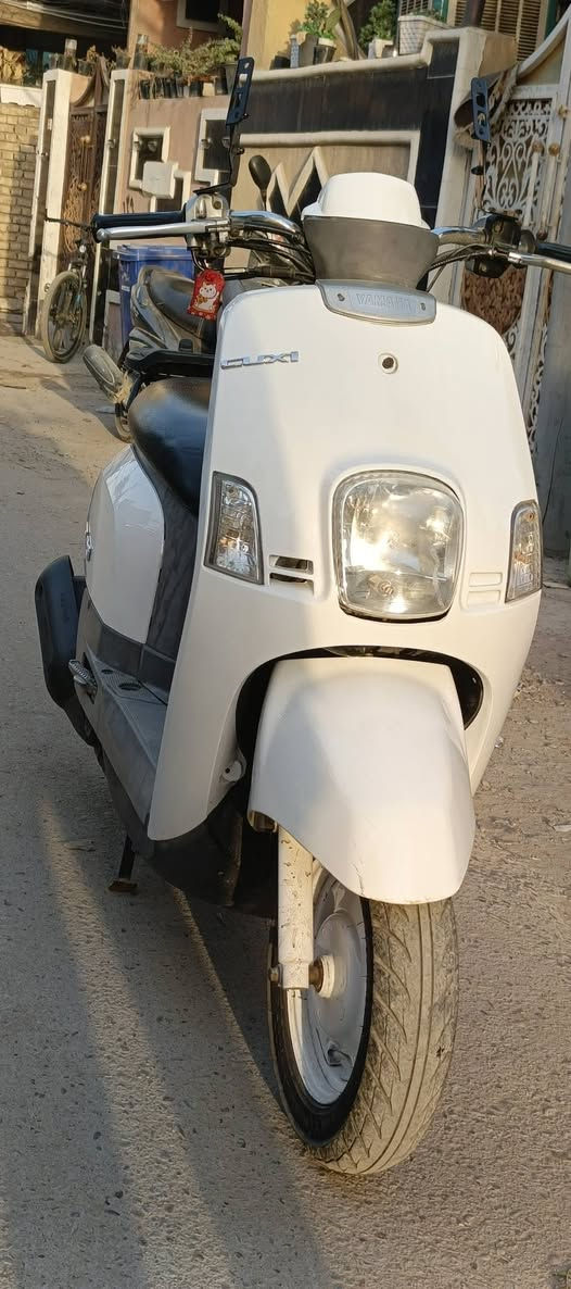 دراجه ماكس بوليسي نوزل شخطتين كفاله عامه بس مشكله بسيطه تبديل اجويتر فقط سعرها 700 تواصل عل رقم ***********
