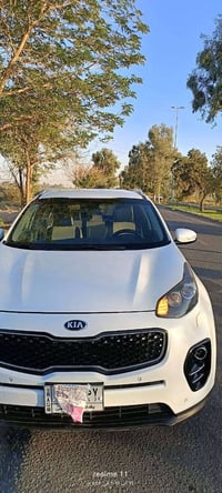 سبورتج خليجي 18 محرك 2000 ماشيه 126 بدون حادث ولا صبغ  بكلايت لدات  يد...