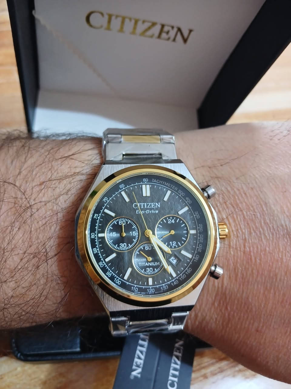 ستزن ياباني  نسخه افلام ستار وورز العالميه
باله مخزن غير مستخدم

مكينه ياباني  

ستانر شغاله مع  منفذ شهري 

مكينه حركه اوتوماتيك نضام كوارتز 

ستوب ووتش 

معدن ستانلس ستيل ضد الماء 

الاميال و الارقام كلها  من حجر الكوارتز المضئ

المينه لون  قهوائي طوخ إطار ذهبي  الون مميز جدا جدا 

السعر 37 الف على اول تم 

ملاحضه القطعه واحده فقط
تابعني دئمن انشر ساعات قديمه وجديده


**إذا كنت صاحب هذا الإعلان وتريد حذفه لأي سبب، رجاءا أرسل رسالة إلى الدعم الفني**