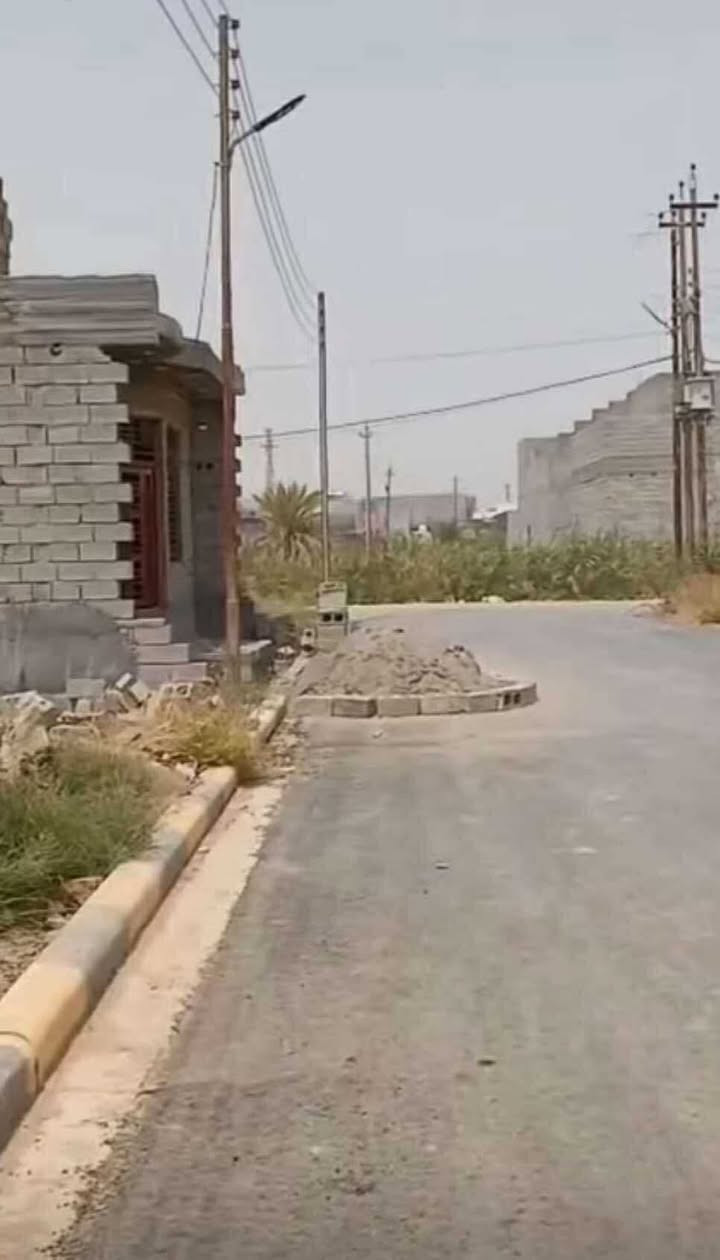 � فرصة ذهبية لامتلاك قطعة أرض بموقع مميز 🚨

📍 أم الأغضام – مقابل جامع سبل السلام

🏘 المنطقة سكنية بالكامل ومأهولة

🚗 قريبة جداً من الشارع العام

✅ الخدمات كاملة (ماء – كهرباء – طرق)

✅ جنس الأرض: طابو زراعي

✅ سند 25 رسمي

💰 المساحة: 100 متر

💵 السعر: 18 مليون فقط

🔥 السعر حسب الطلب – فرصة للاستثمار أو السكن

لا تضيع الفرصة… الأماكن بهيج موقع تخلص بسرعة ✨

📞 للحجز والاستفسار: 

***********
