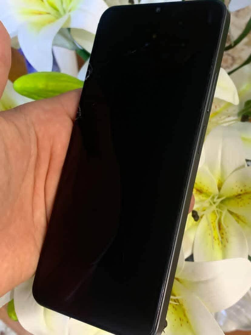 للمراوس أو بيع
ريلمي نوت 61 X ذاكره 128 رام 8.8 بطاريه 5000 بوبجي 40 فريم شحن 45 واط فقط بي كسر بل شاشه سعره 110 وبي مجال مكان فلوجه الاستفسار أكثر خاص 
مراوس حسب قناعه ايفون او اندرويد


**إذا كنت صاحب هذا الإعلان وتريد حذفه لأي سبب، رجاءا أرسل رسالة إلى الدعم الفني**