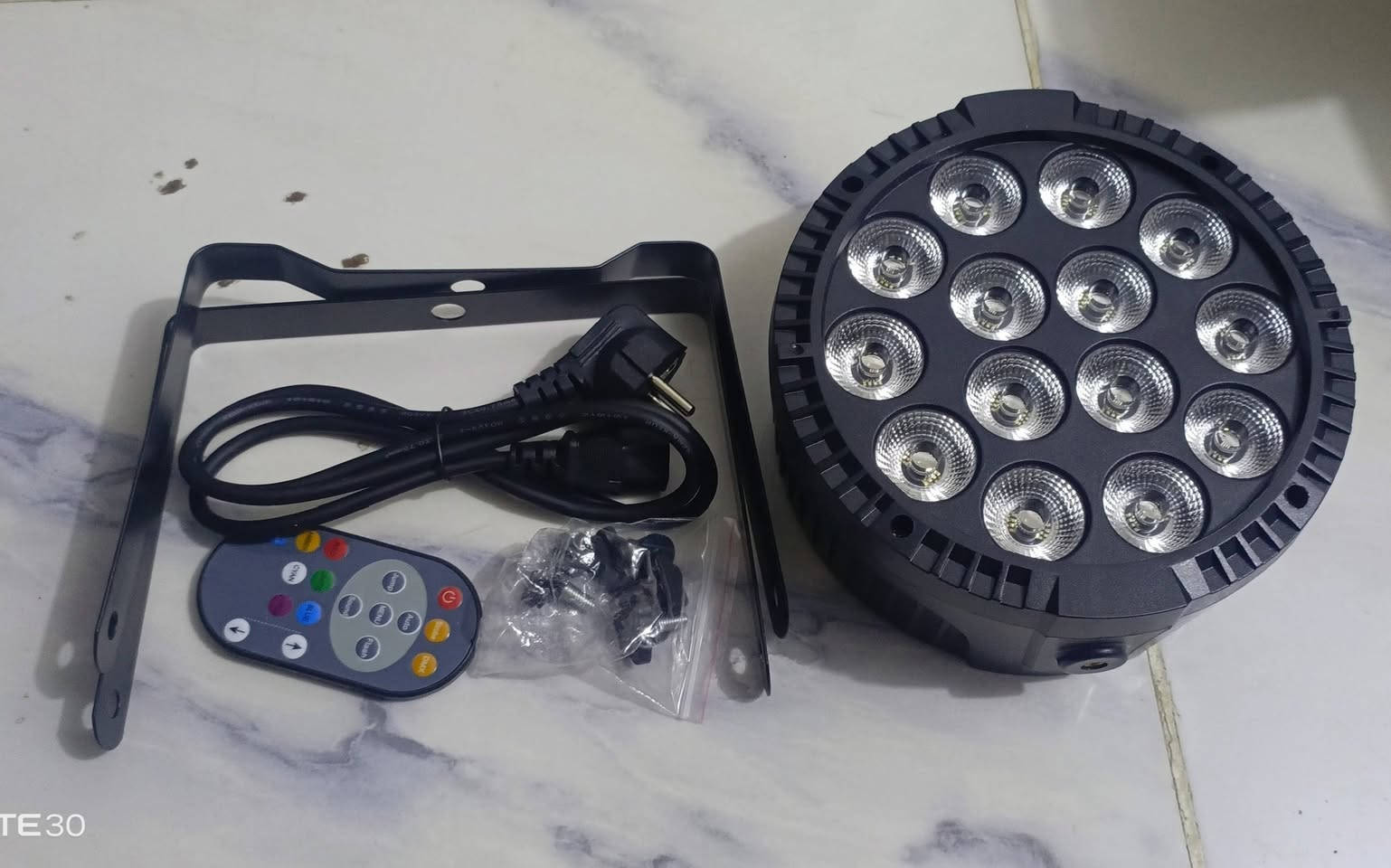 متوفر سستم كامل متكون من 4 قطع بلوجكتر ديسكو لايت متغير RGB بيه هواي مودات تفاعليه الي يخدمه ال4 قطع سعرهن 85 الف مع التوصيل قفل


**إذا كنت صاحب هذا الإعلان وتريد حذفه لأي سبب، رجاءا أرسل رسالة إلى الدعم الفني**