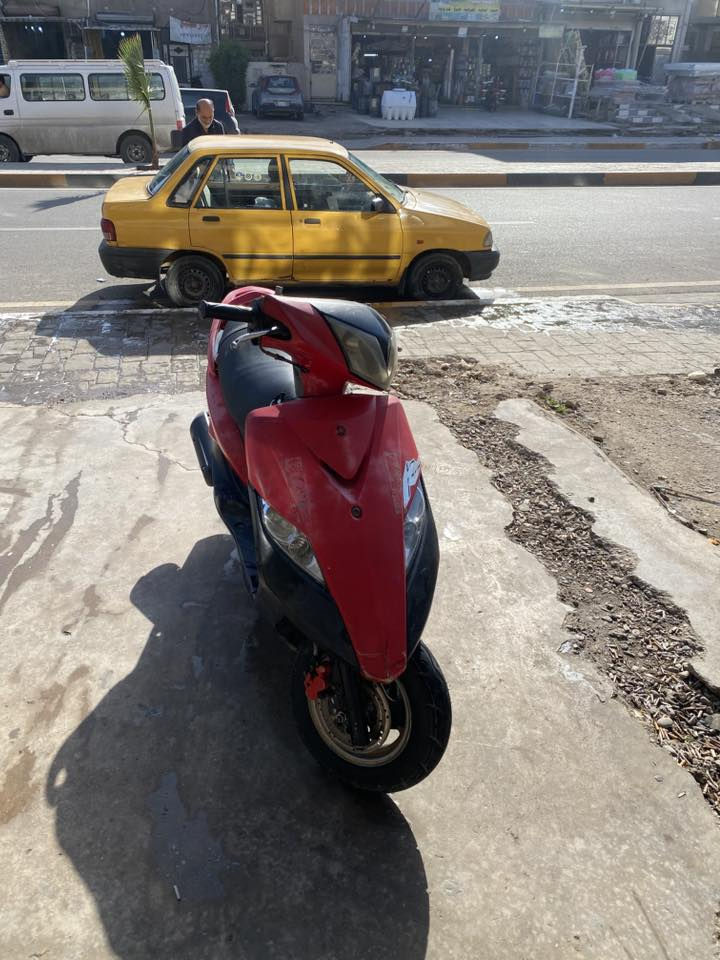 السلام عليكم ماكس ثعلب مكينة حلوة يرادلها تفيلس كفر بلادي وكلها بلادي ب٤٠٠ وبيها مجال مكاني بغداد الشعب 
***********
