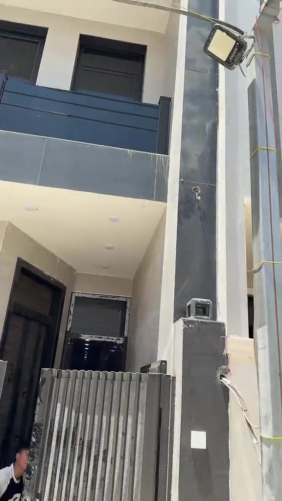 تركيب منظومة بغداد / حي الخضراء  احم نفسك و احفظ حقك من خلال تركيب كاميرات المراقبة الذكية ! حافظ على منزلك, محلك, شركتك, عيادتك من خطر السرقة او المشاكل المفتعلة. ✅ نوفر كاميرات مراقبة من مختلف البراندات والنوعيات. ✅ خدمة صيانة و تنصيب الكاميرات. ✅ يوجد خدمة توصيل/ نقليات لجميع انحاء العراق. للتواصل: واتس اب: *********** واتس اب: *********** العنوان: بغداد/ الكرخ/ حي الجهاد #dahua #Aswar #Hikvision #cvv #security_camera 
