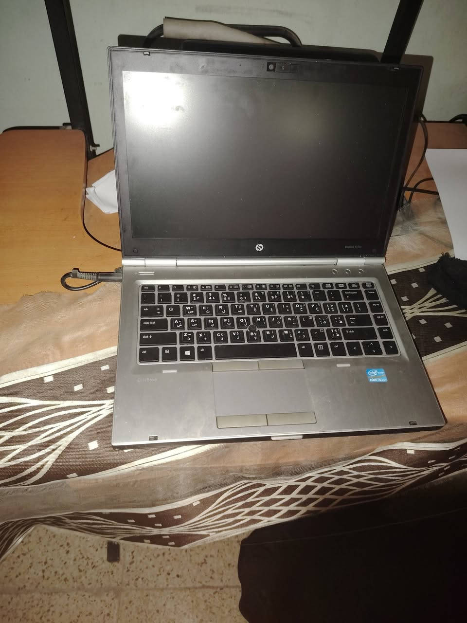 لابتوب hp للبيع سعره ب١٥٠ وبي مجال للتواصل *********** العنوان حله اكرمين
