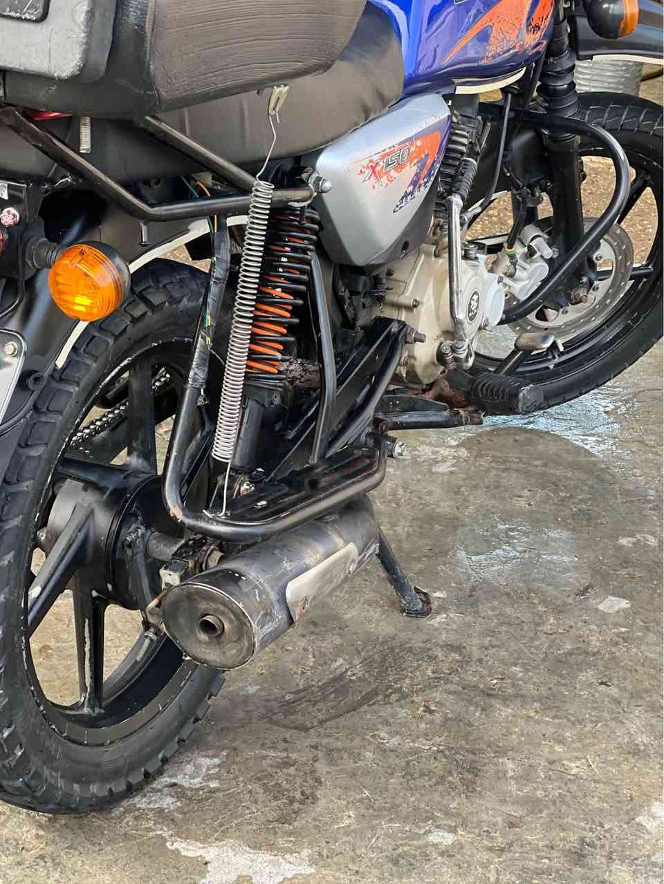 دراجه بوكسر ٢٠٢١ دراجه جديده محرك خير من الله الكهربائيات شغاله تايرات  جدد السعر مليون ونص رقمي ***********
