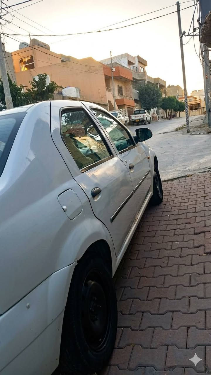 سلام علیکم ئەو سەیارەمان هەیە بۆ فرۆشتن  ڕینۆ لۆگان مۆدیل 2013 سەنەوی ئەسڵی لەگەڵە مەکینەی لۆکی لەسەرە  مەکینە 16یە بەنزێن  زۆر کەم ئەخوات ماڵی فەقیرە تابڵێی بەهەڵمەتە  سعری 30 گڵا مەعامەلە ئاڵوگۆڕیش ئەکەم لەسەر دڵ گردن شوێن سلێمانی


**إذا كنت صاحب هذا الإعلان وتريد حذفه لأي سبب، رجاءا أرسل رسالة إلى الدعم الفني**