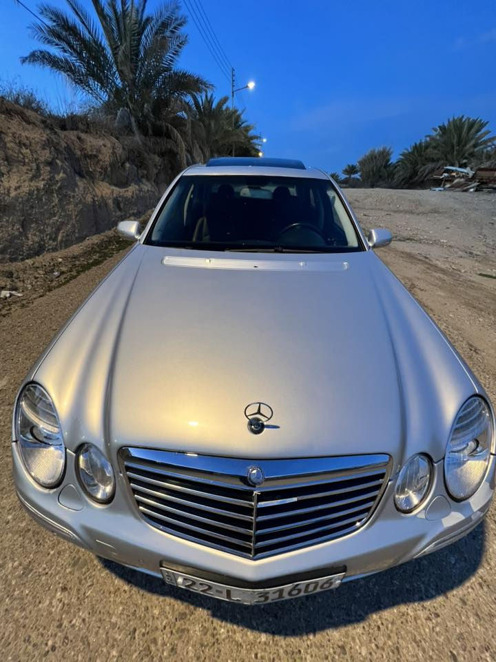 مرسيدس E350  موديل 2007 افنكارد
سيارة وارد  ياباني مكفولة 
لون سلفر 
ماشية 330 الف 
فول مواصفات 
السعر 145 $
مكان السيارة بغداد - اليرموك 
للاستفسار  الاتصال ***********
غير متواجد على الفيس
