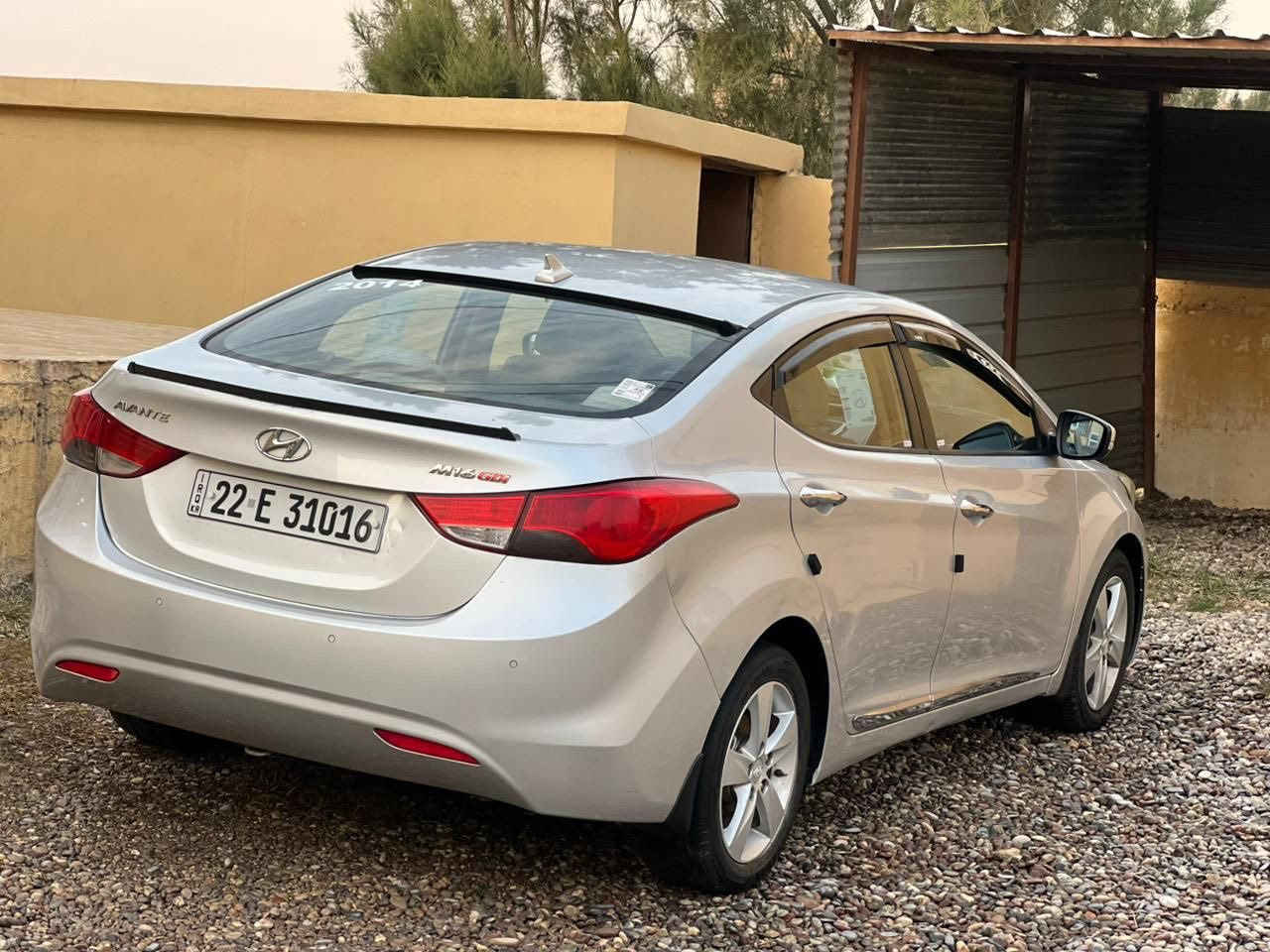 النتره 2014 خليجي بيها جاملغ امامي وبيها قطعتين تبديل بدون صبغ محرك 18 مفتوح گازگيت وبيها صوت راچز صاحبها الشرعي بالجدعه ويرهم مراوس سعرها 105 وبيها مجال للاتصال والاستفسار ع رقم ***********
