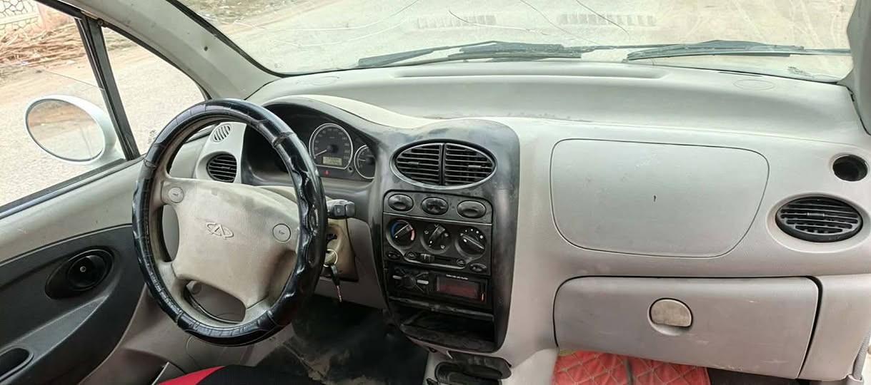 السلام عليكم كيو موديل ٢٠١١ جاهزه حتى تبريد شغال كهربائيات جاهزه   السعر ١٩  مكاني بابل الشيتيه الرقم
***********
