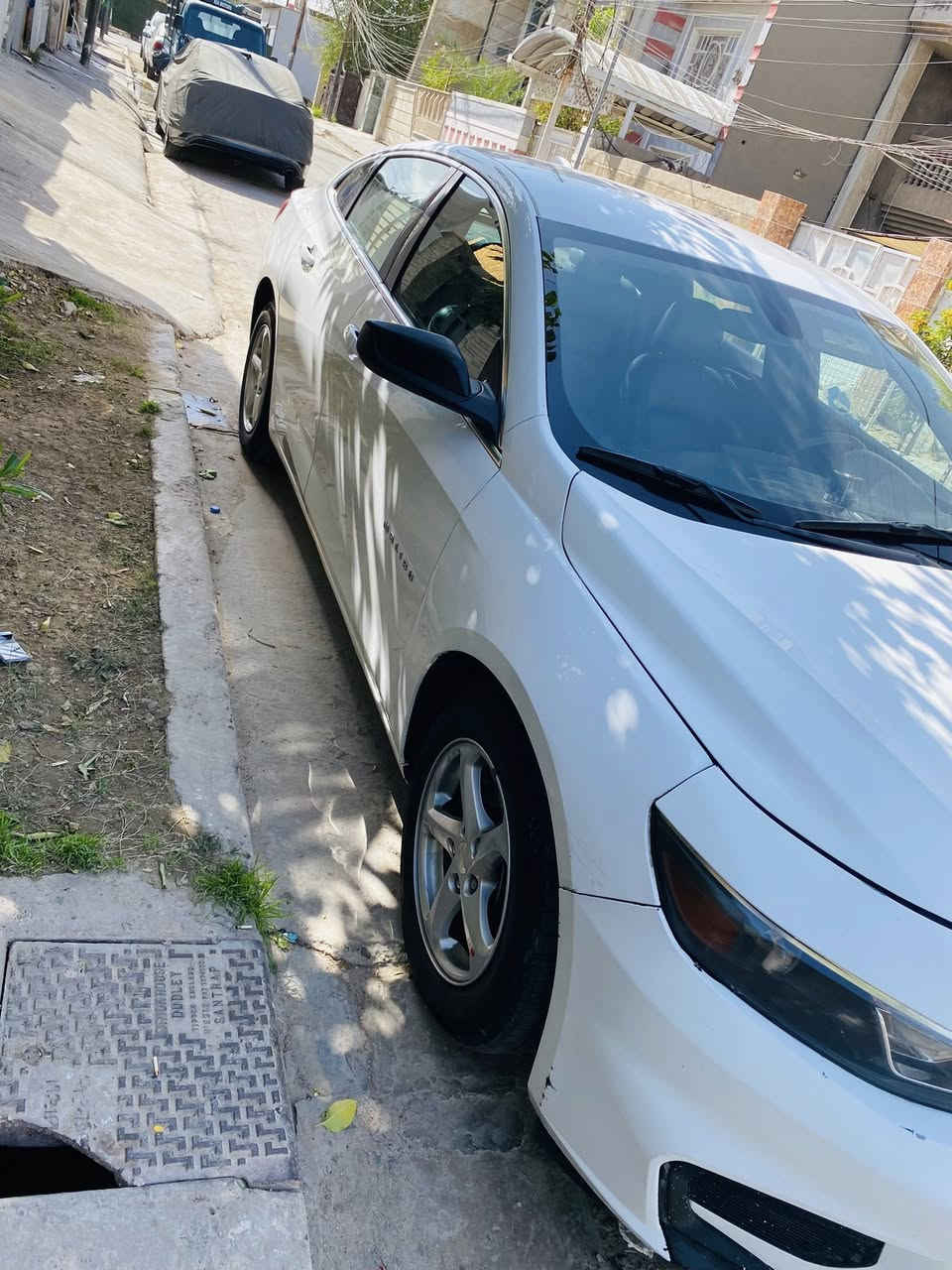 السلام عليكم
ماليبو 2018  رقم شمالي تحويل 
محرك 1500 توربو 
تبديل بنيد فقط جاملغ بارد 
السونار وصور الحادث مرفقه مع الصور 
داخل جلد 
ماشيه 148 الف كيلو متر 
عنوان بغداد الكرخ 
موبايل *********** الاستفسار 
السعر 114 وبيها مجال للشراي
