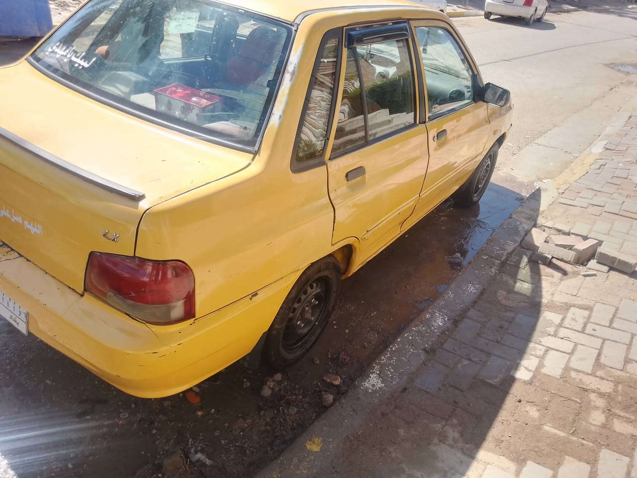 السلام عليكم سايبه للبيع منغولي السياره خير من الله مكينه مكفوله كير مكفول مصفره هيه وغرامه سنويه ماصقطه راعيها يريد مداور مكان كربلاء سياره ثرايك للبصره يشهد الله بيها حظ مديل 12 رقم بغداد السعر 27 وبيها مجال قليل راعيها يريد مداور يعني من تجي كعدك ويه راعيها جماعت العشرين ذا تعلق فشر عليك معه حتراماتي لناس المحترمه***********
