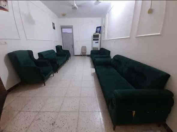 ياالله ياارحم الراحمين
______________

✅دار للبيع طابو صرف

✅الموقع حي الزهراء قرب المستوصف خدمات كامله ارصفه تبليط مجاري

✅المساحه ١٥٠ متر واجه ٧ ونص

✅مطلوب اسكان ٧ ملاين 

✅البناء طابقين

✅الطابق الأول غرفه وصاله واستقبال ومطبخ وصحيات داخلية وخارجيه ومناور وكراج كبير

✅الطابق الثاني غرف عدد ٢ وصاله

☎️للاستفسار ***********

✅مكتب ابو عبدالله الشمخاني للعقار
