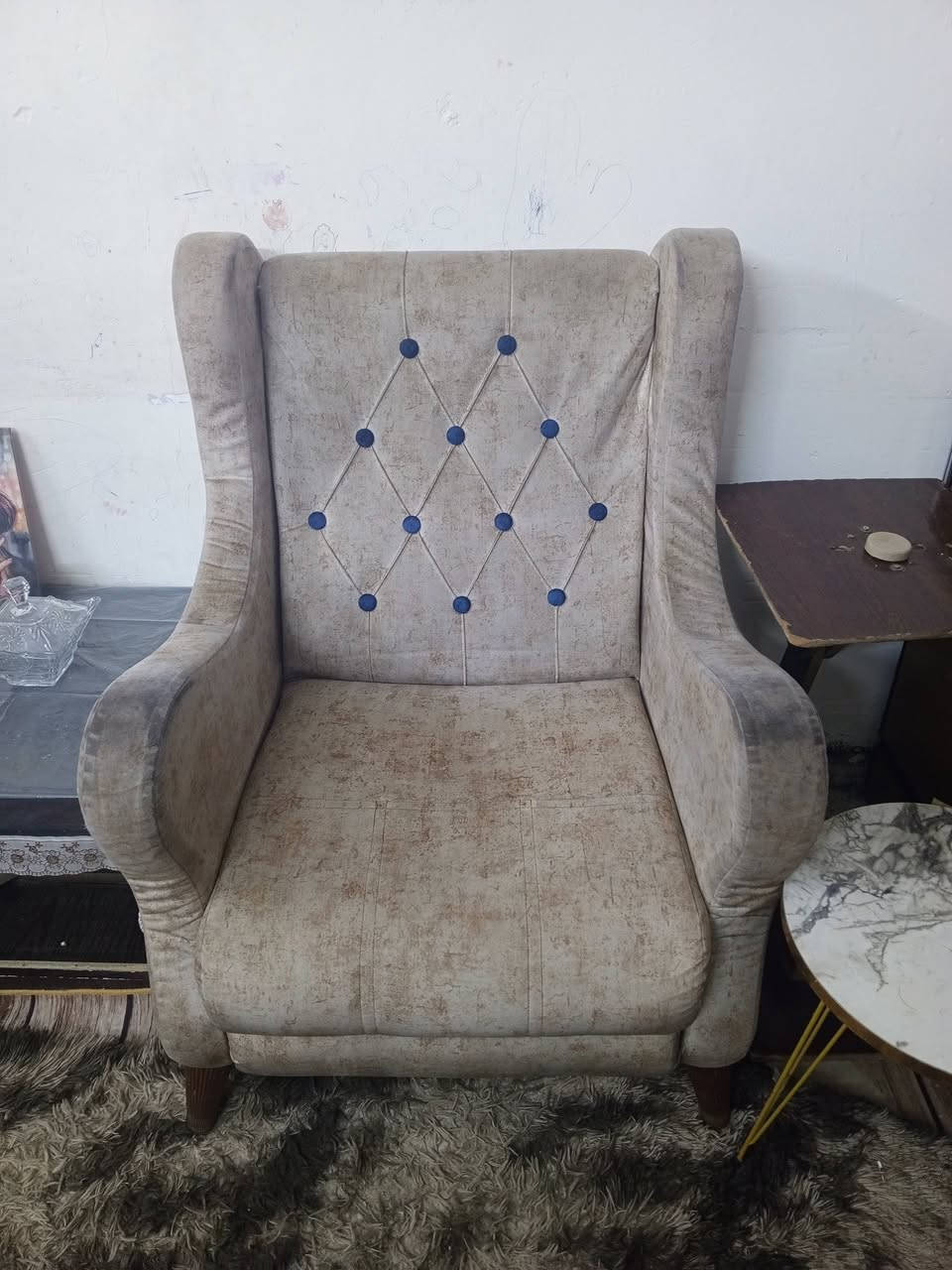 نص تخم للبيع قنفة وحدة واثنين كراسي السعر عل الخاص


**إذا كنت صاحب هذا الإعلان وتريد حذفه لأي سبب، رجاءا أرسل رسالة إلى الدعم الفني**