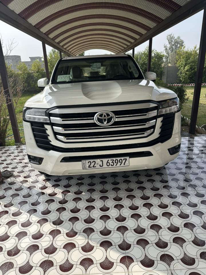 لاندكروز موديل2022 ساز مكفوله كفاله عامه ماشيه 55ألف الاتصال على الرقم ***********//***********
