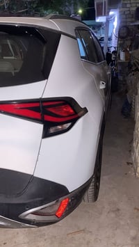 سبورتج  ابيض موديل 2023  خليجية بيه ٣ قطع صبغ    مرقم بغداد أنكليزي تح...