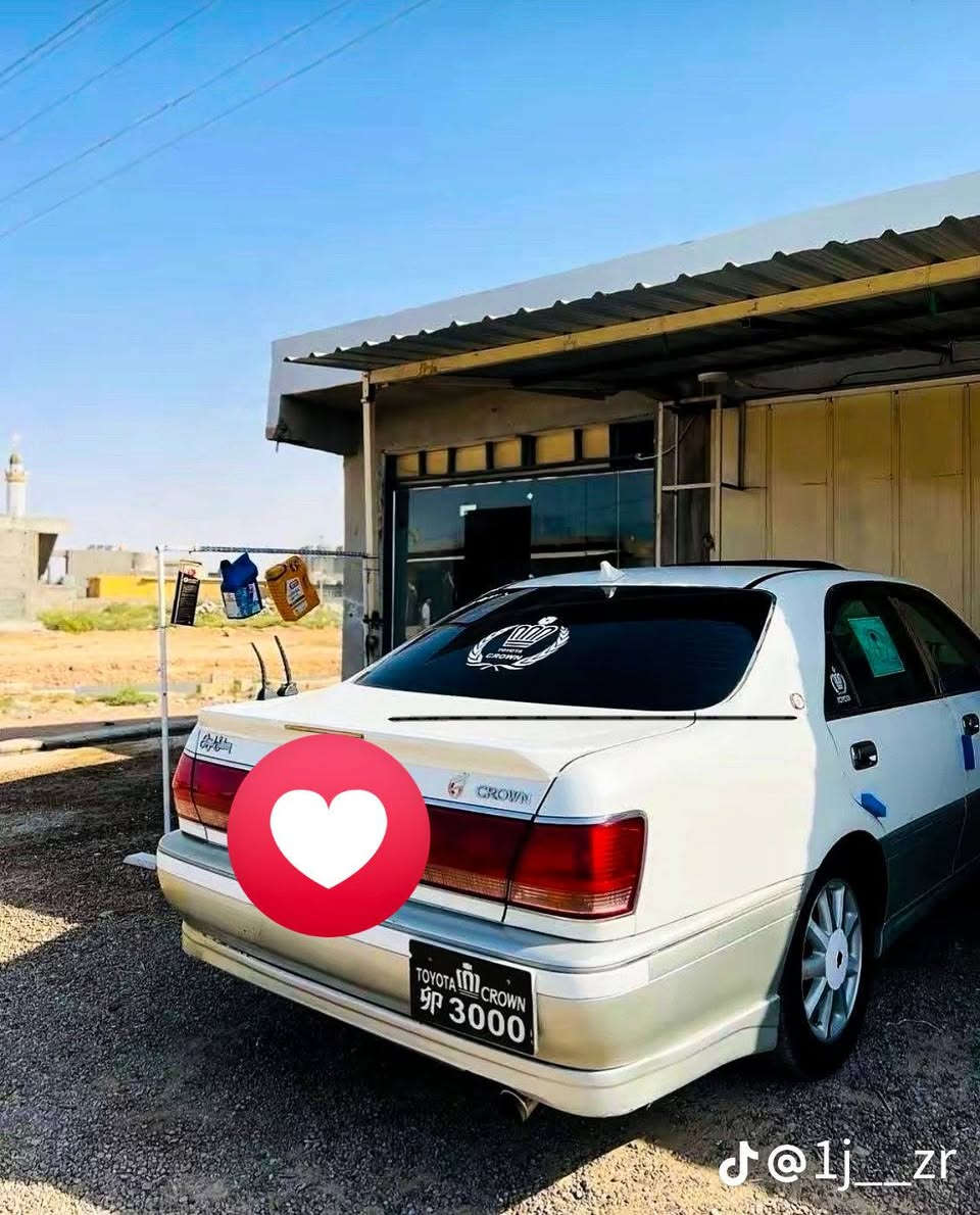السلام عليكم ملكه للبيع ادوات كص جنطه فول مواصفات
اربع دكم 
برده خلفيه 
نضام سبورت 
تبريد قطعتين + ثلاجه خلفية 
ترحيب كراون 
اصل كرستال + عداد الاكتروني وعادي 
دبل شاشه + جي بي اس 
ستيرن كهرباء متحرك ويه السويج 
مري شفط + هيتر 
صدر تايرات محرك كير شرط محرك ديفور جبير 
وترهم مراوس حسب القناعة 
متومه كامل 
ه‍ ***********
مانع انزلاق + ترحيب ابواب 
وبعد بيها هواي مواصفات 
السعر ٤٠ وبيه مجال 
***********
